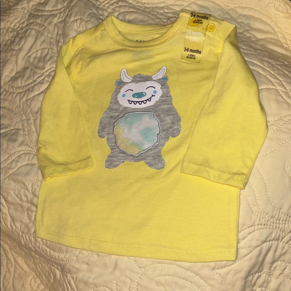 Baby Monstor First Impressions 3-6 mo
unisex long sleeved top